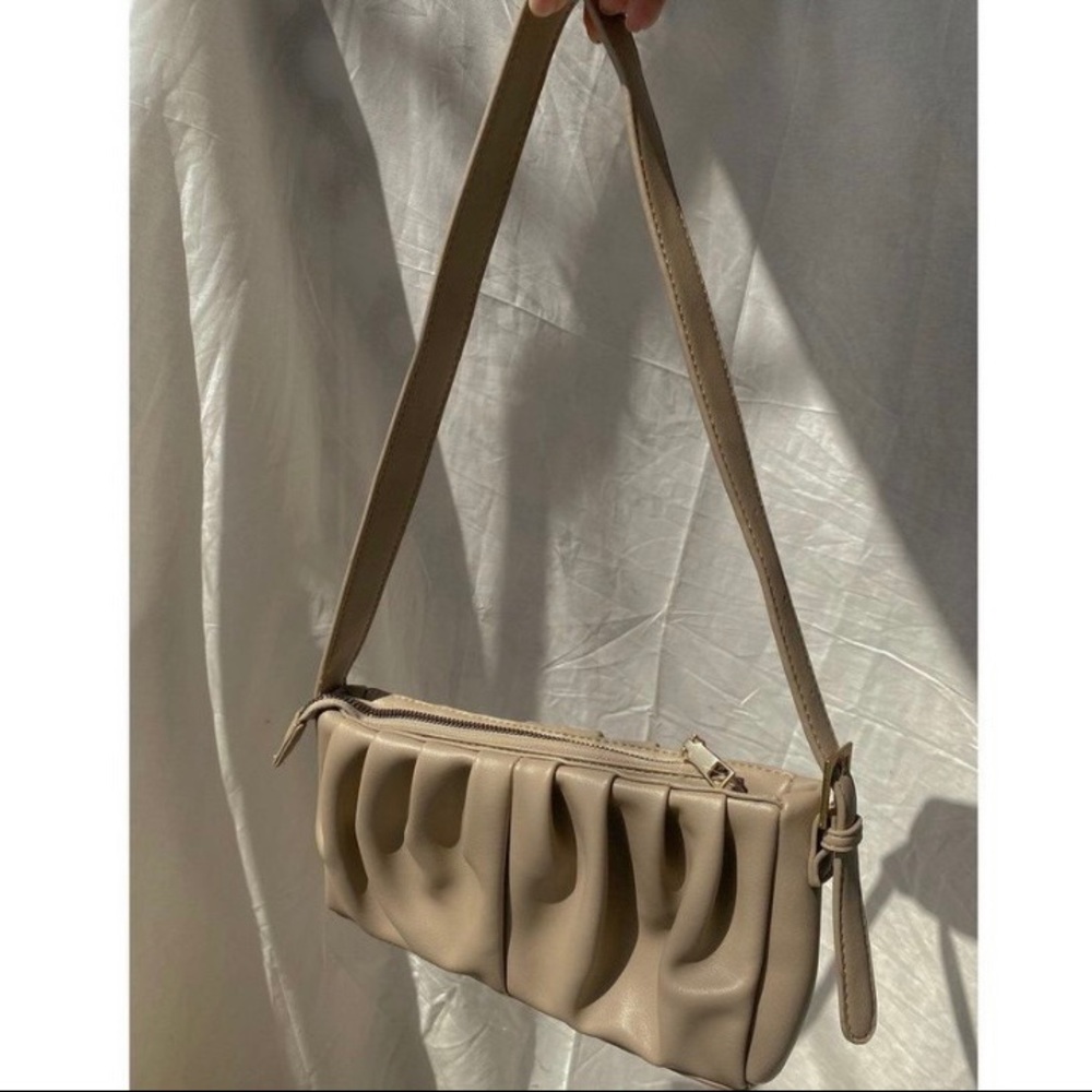 Taupe shoulder bag